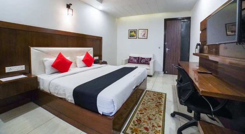 Hotel Prem Ratan in Dehradun