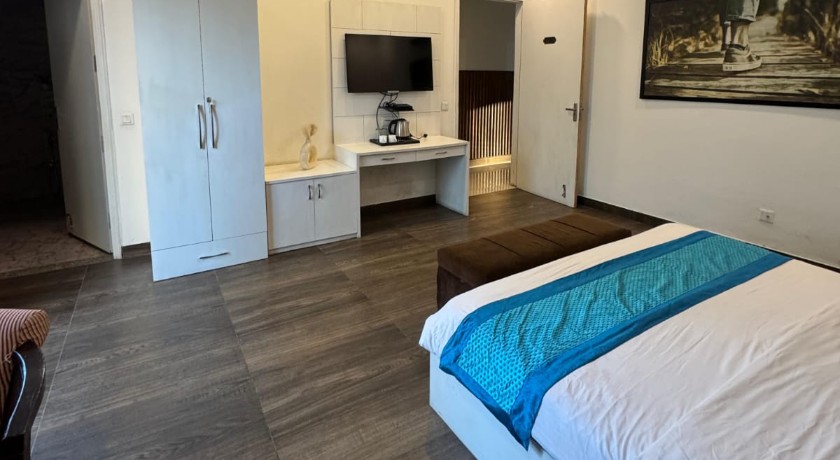 Happy Feet Home Stay in Dehradun