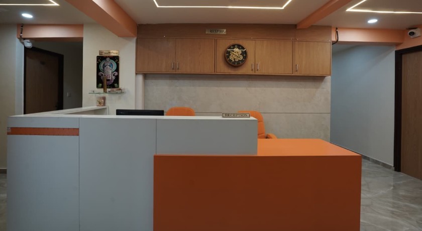 Hotel Orange Tree in Ahmedabad