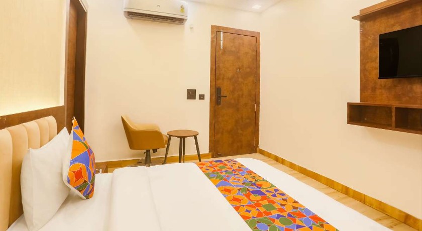 Hotel Sugar Inn in Delhi