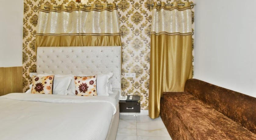 Hotel Sallow International in Amritsar