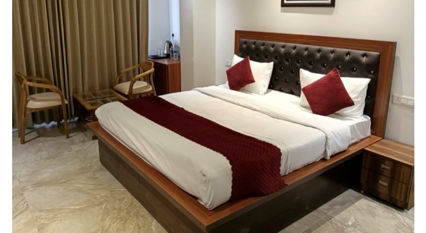 Hotel Casa Doon in Dehradun