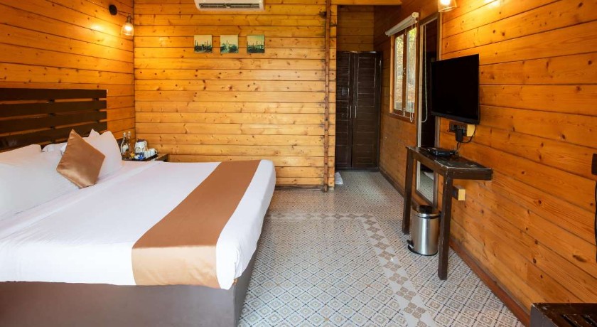 Stone Wood Resort in Goa