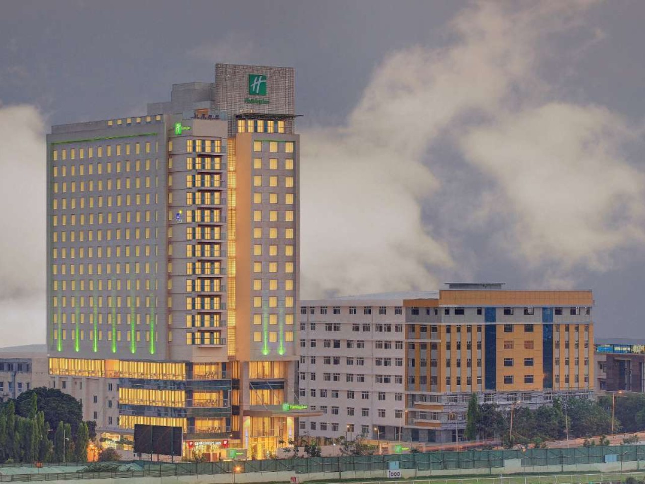 Holiday Inn Bengaluru Racecourse in Bangalore