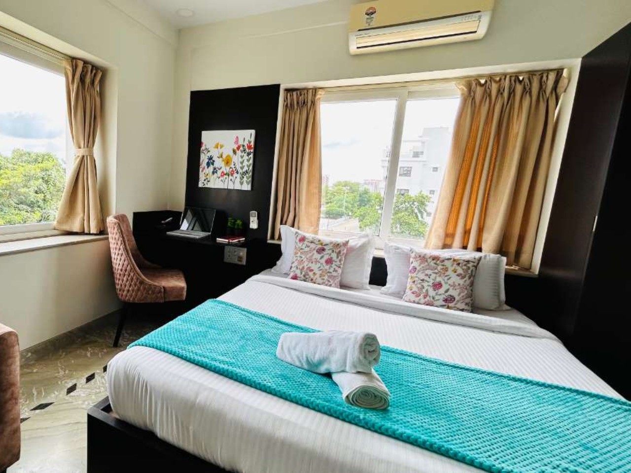 BluO Lake View NewTown - Boutique Hotel in Kolkata