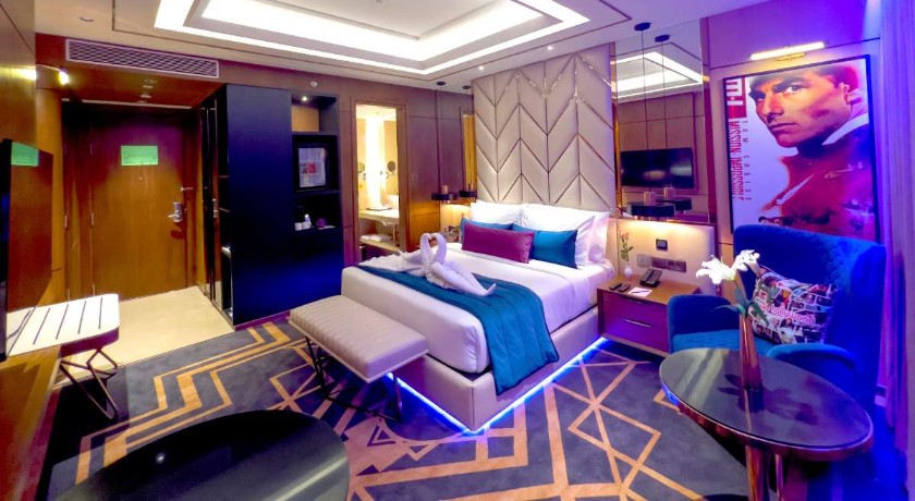 Planet Hollywood Thane in Thane