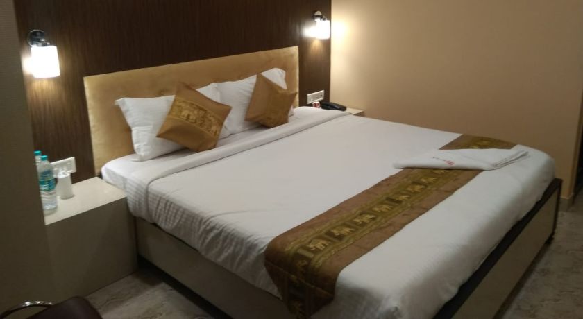 Step in Stays in Kolkata