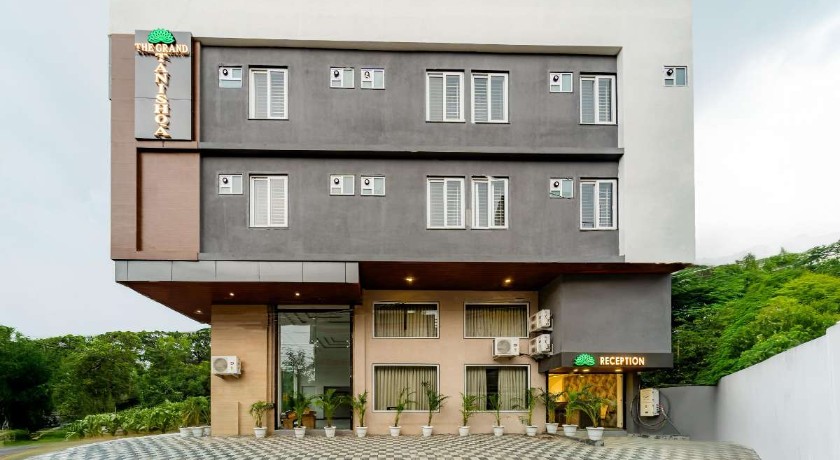 The Grand Tanishqa By Basotel in Indore