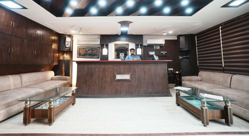 Hotel Vishal Residency in Delhi