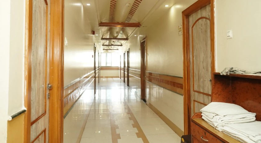 Sapphire Inn By Central Park in Thane