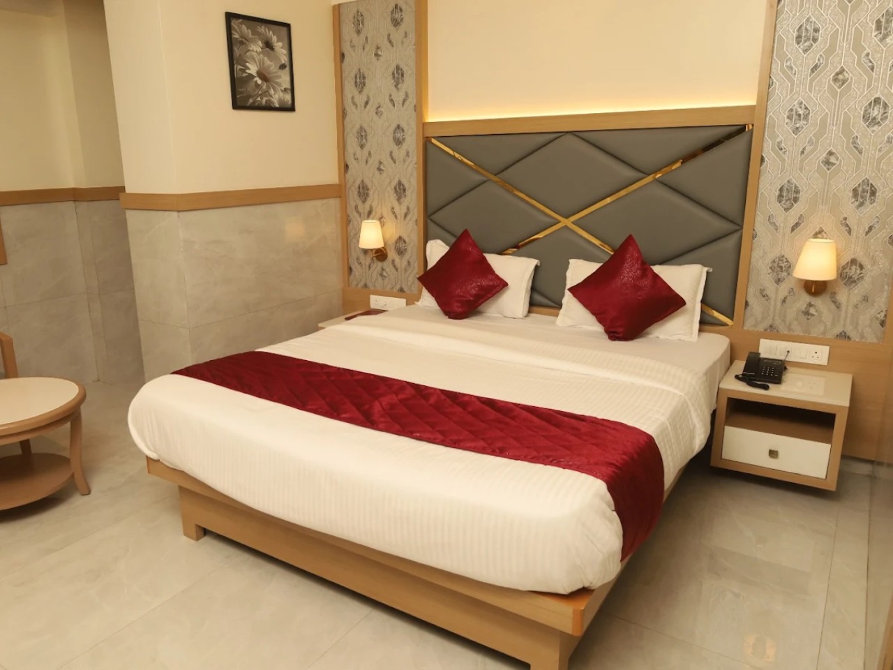 Sapphire Inn By Central Park in Thane