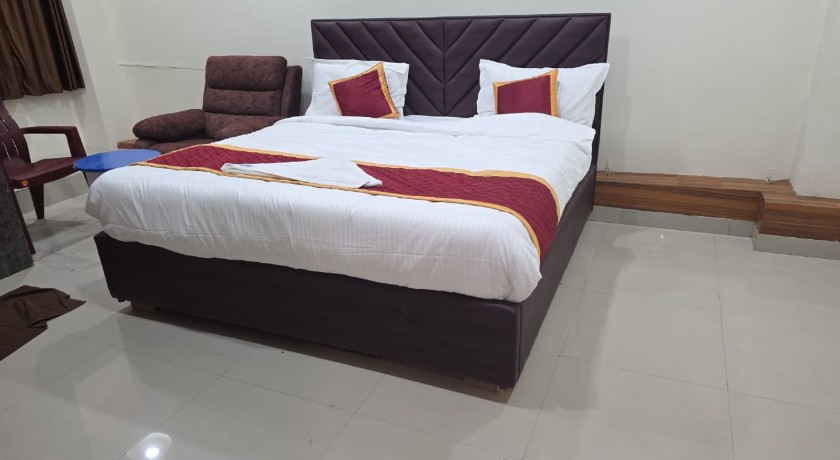 Hotel Savithas Inn in Vijayawada