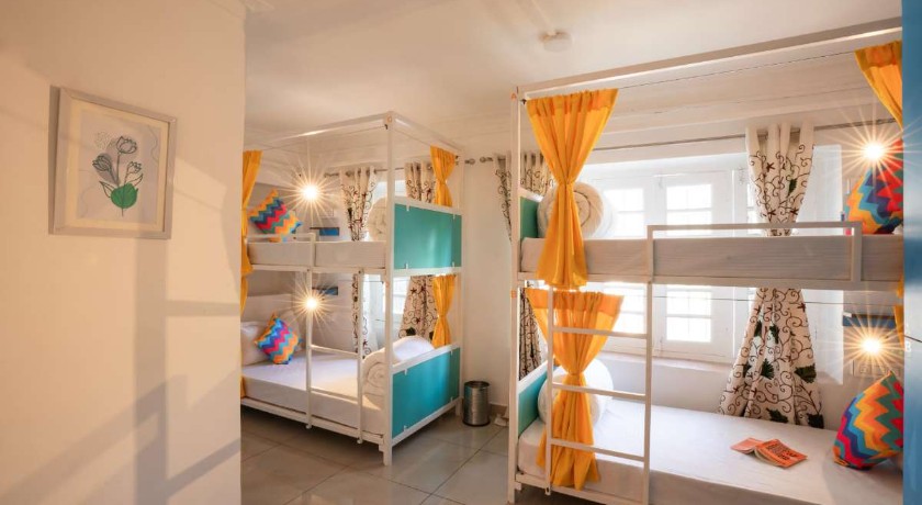 goSTOPS Srinagar in Srinagar