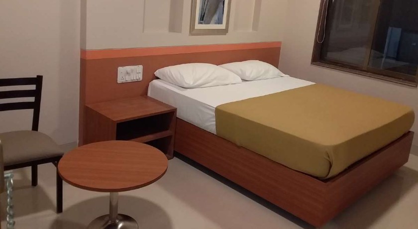 Sai Palace Express in Shirdi