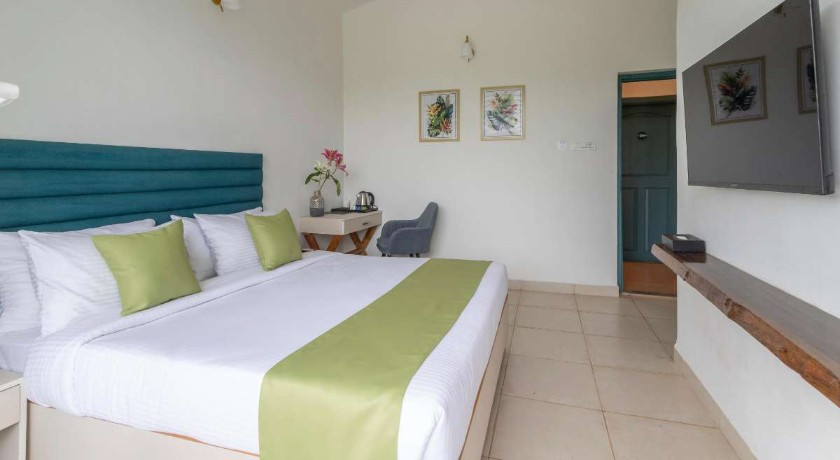 Stone Wood Hotel Amboli in Amboli
