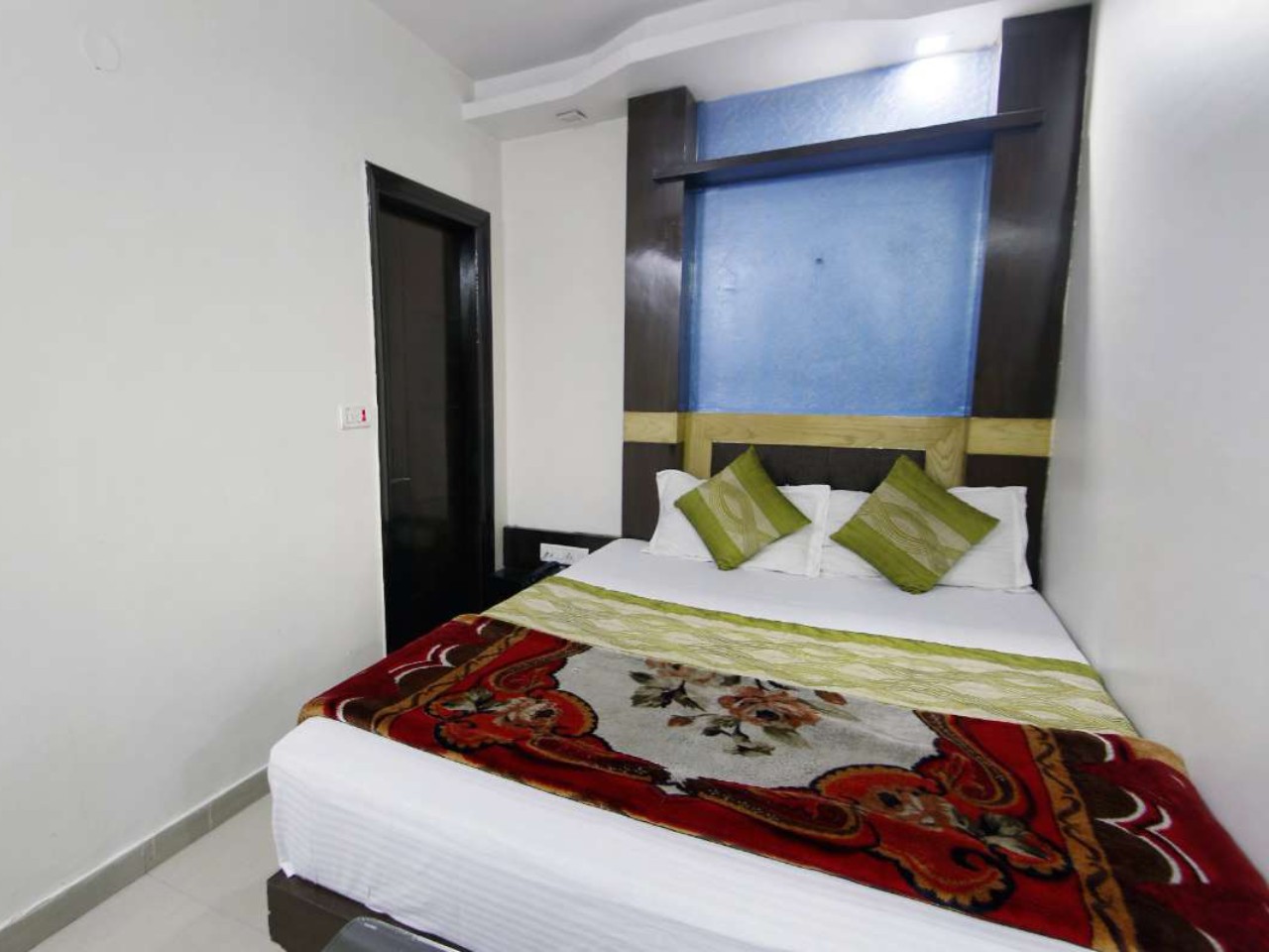 Hotel Shivam International in Delhi
