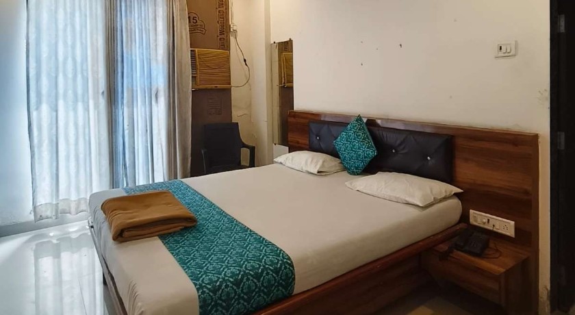 Siya International Lodging in Thane