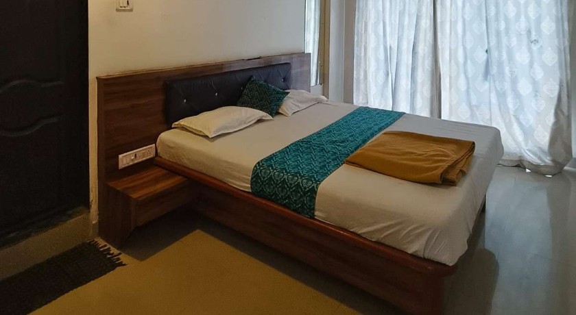 Siya International Lodging in Thane