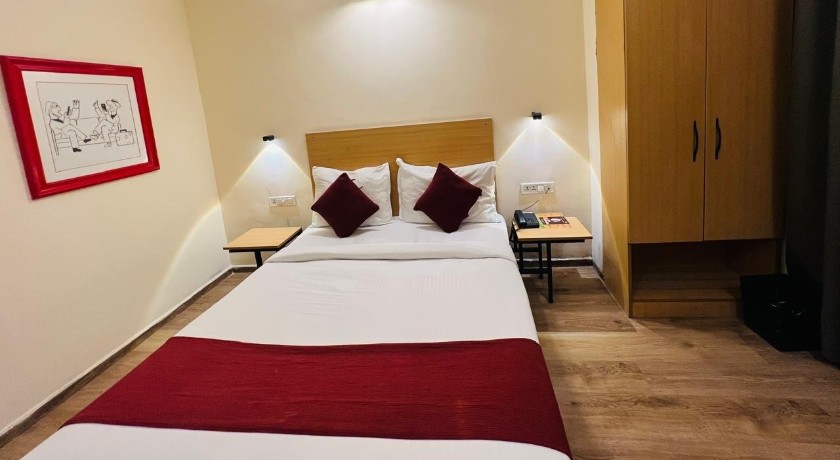 Hotel Dlive Indore in Indore