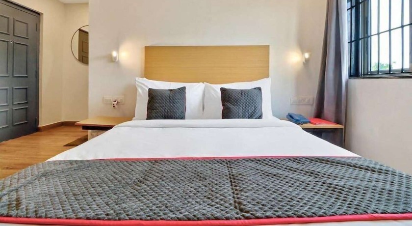 Hotel Consulate in Kolkata