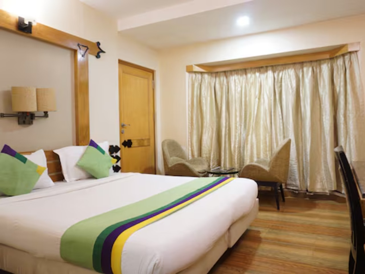 Hotel Deccan 8 in Pune