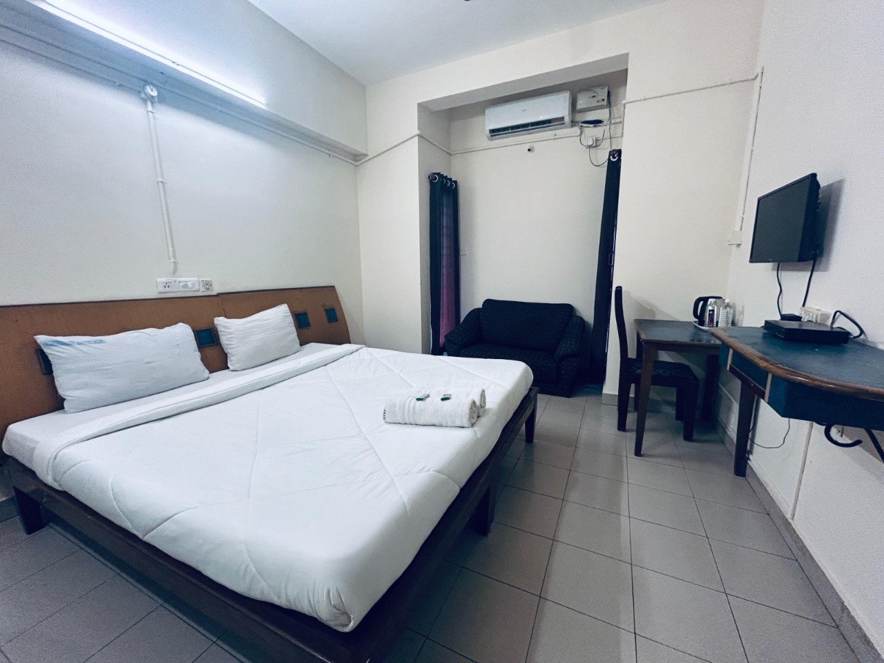 Hotel Iham Paradise in Mangalore