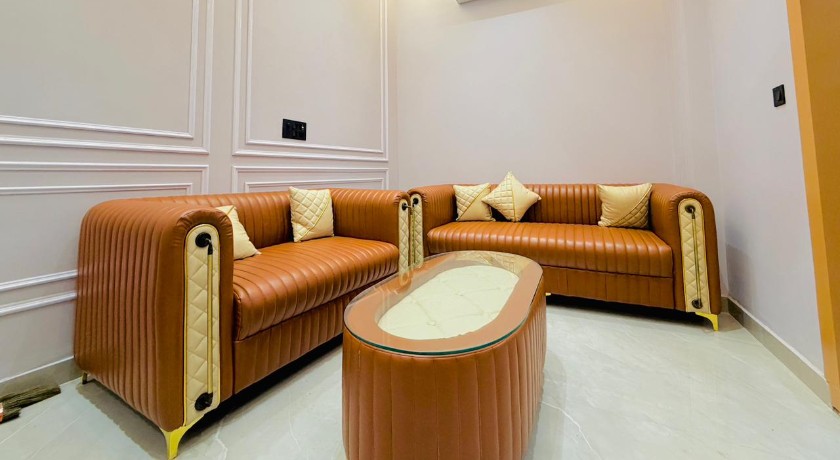 Hotel Atlantis Suites by Signature Stays in Delhi
