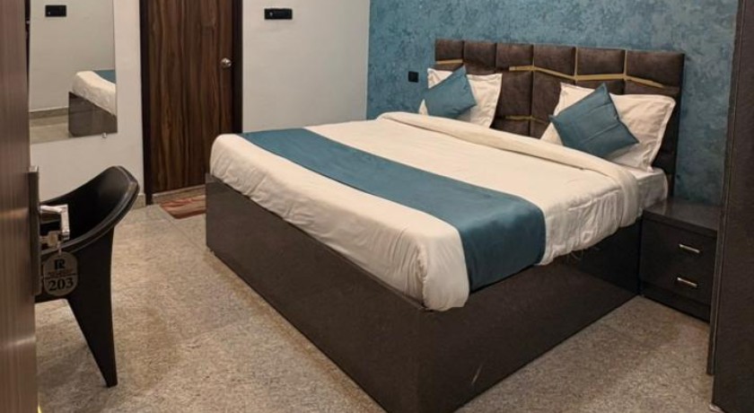 Hotel Raas Inn in Kanpur