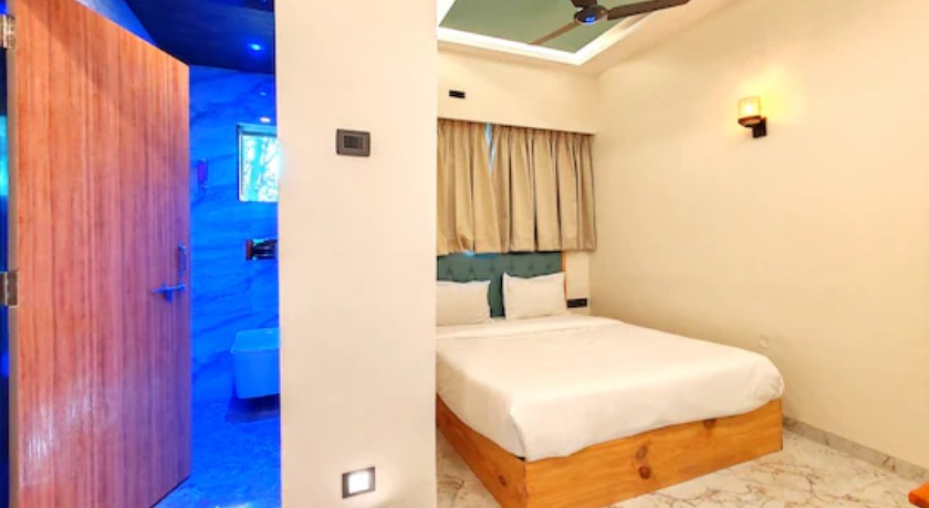 Hotel Satkar Inn in Panvel