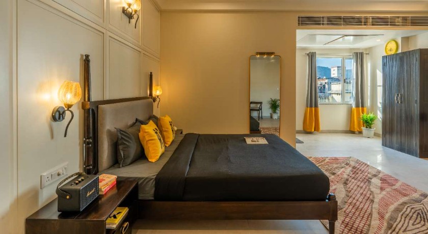 The Hosteller Bam Jaipur, Hawa Mahal in Jaipur