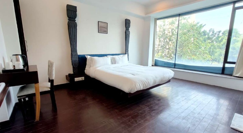 The Sky Imperial Hotel Yahvi in Vadodara