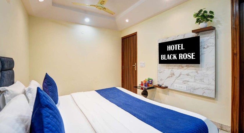 Black Rose Rohini Sector 15 in Delhi