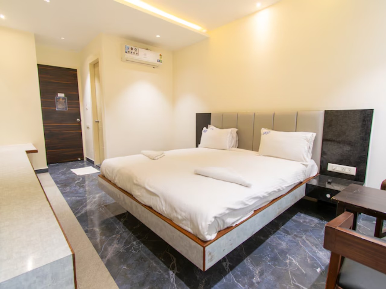 DPS Crown Hotel in Bangalore