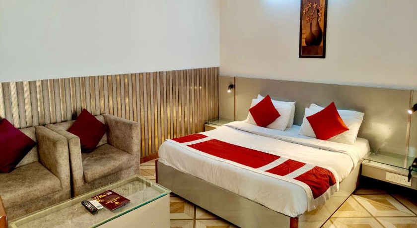 Hotel Ratan Palace in Dehradun