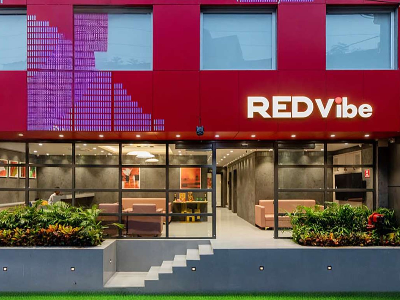Hotel Red Vibe in Bhopal