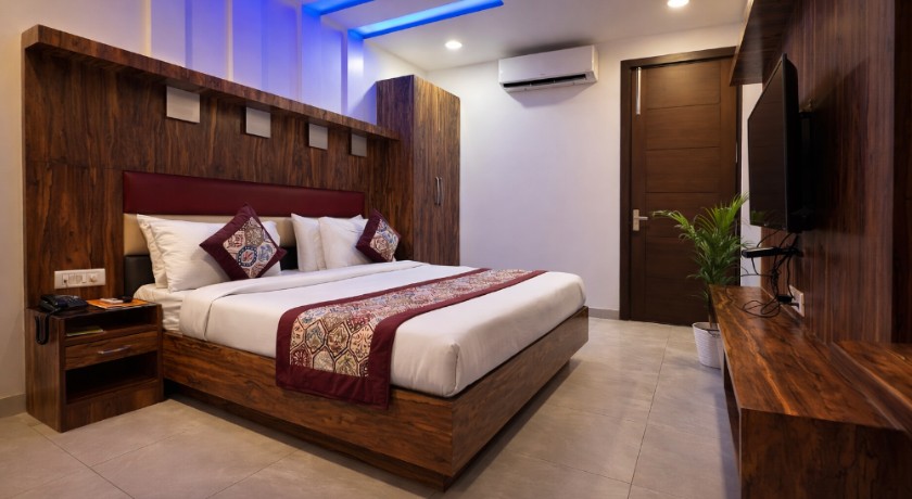 Hotel Urban Luxury by JMD Group in Delhi