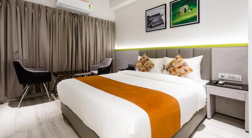 Hotel Orange Street in Bhopal