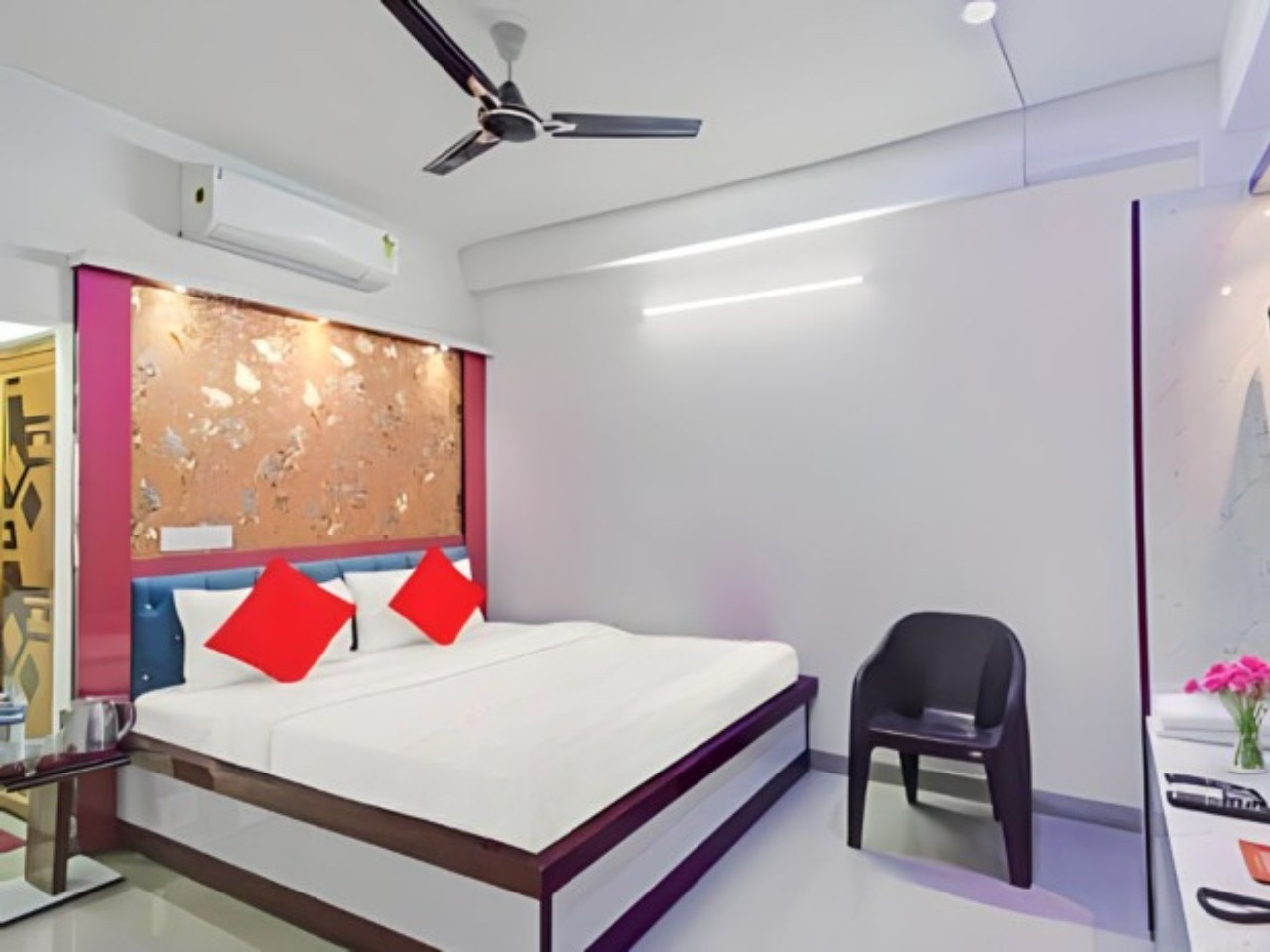 Diamond Regency in Kolkata