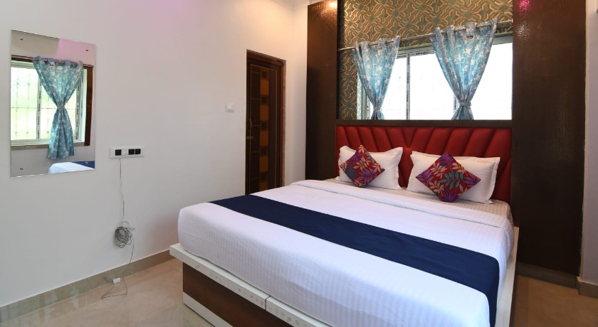 Golden Palace in Kolkata