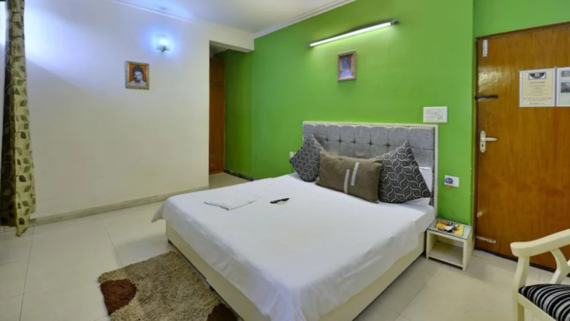 Silver Leaf in Noida