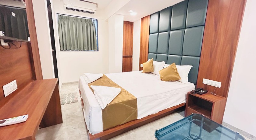 Hotel Sea Rock  in Navi Mumbai