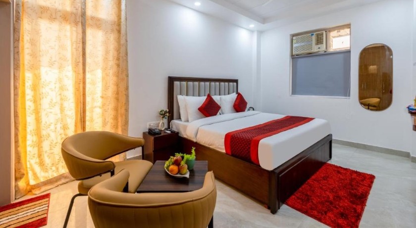 Hotel Park Tree in Noida