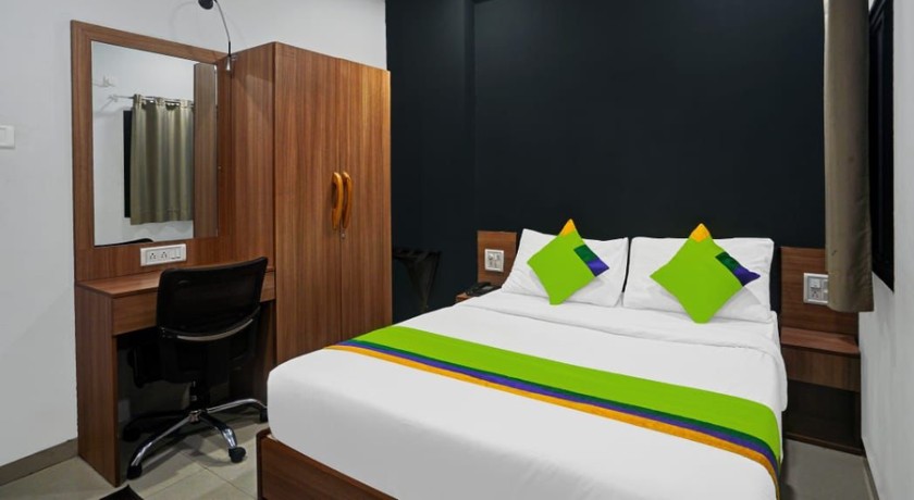 Hotel Wow in Surat