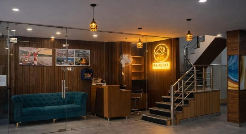 R and R Retreat in Rishikesh