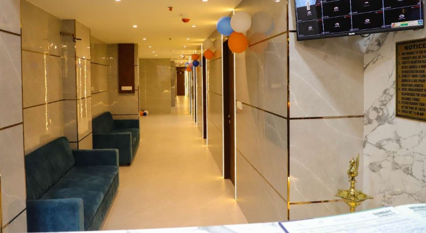 Hotel Sunday Residency in Thane