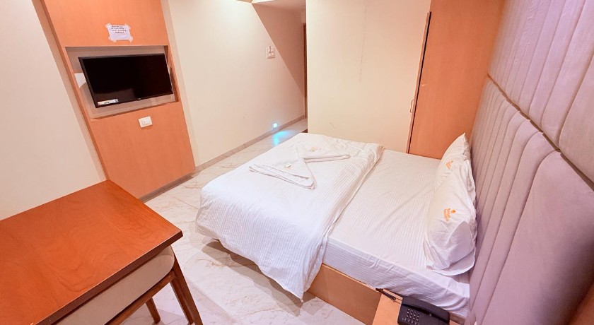 Hotel Zampex Executive in Navi Mumbai