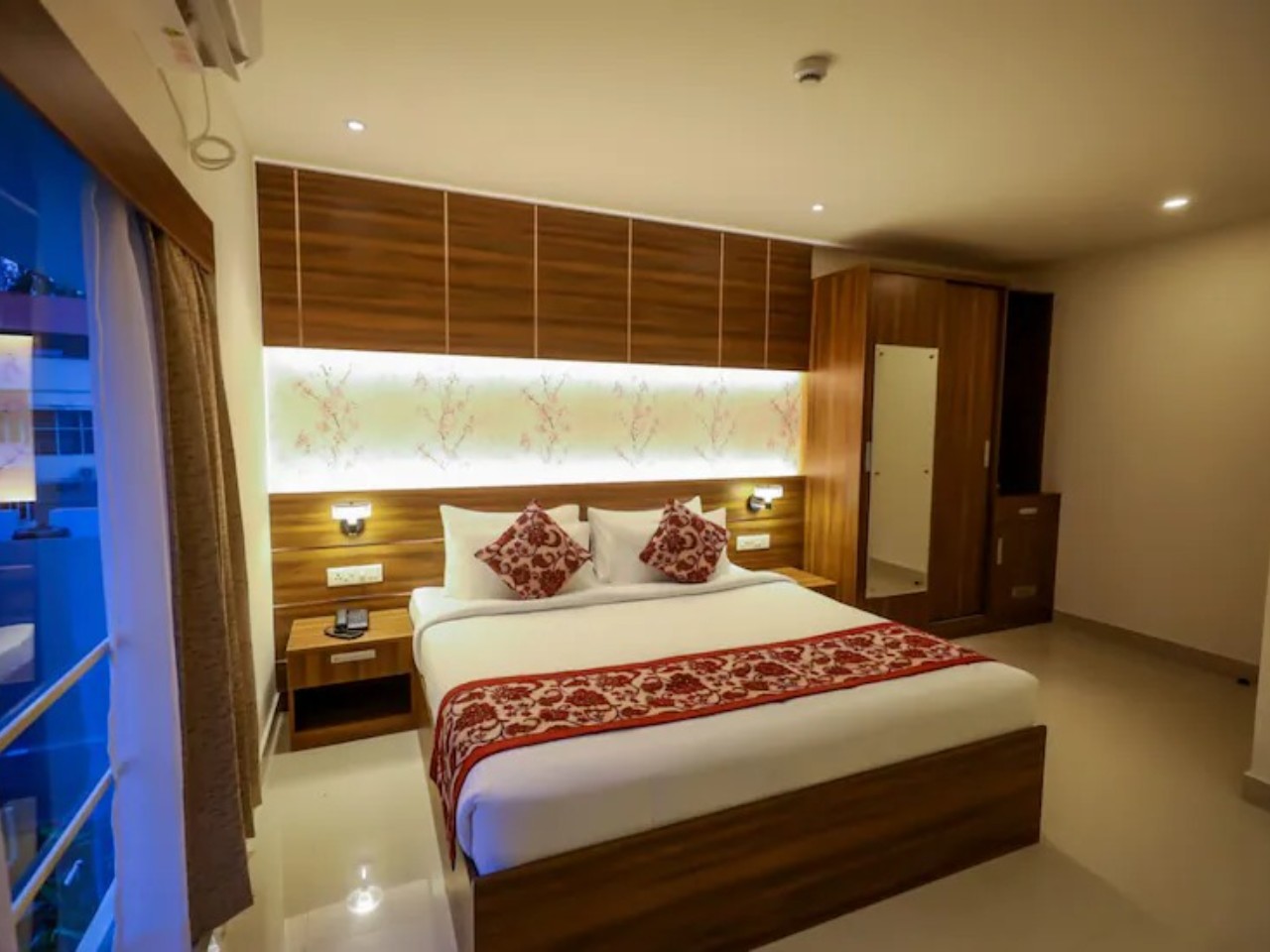 Surendra Trident Hotel in Thiruvananthapuram