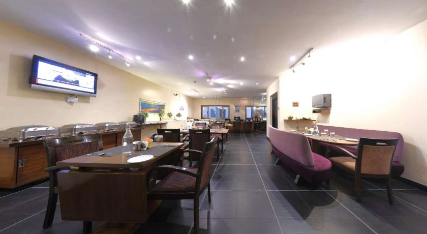 Hotel Studio Estique in Pune