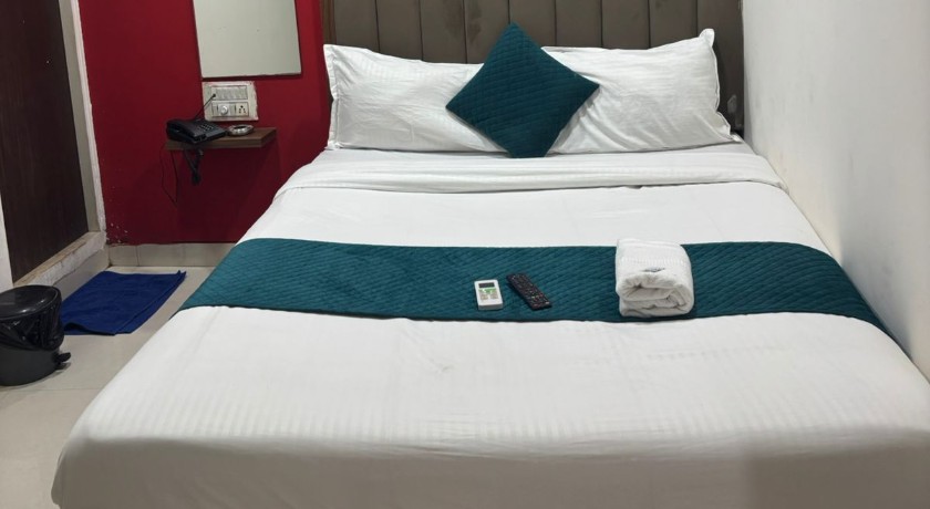 Hotel Silver Shine in Mumbai