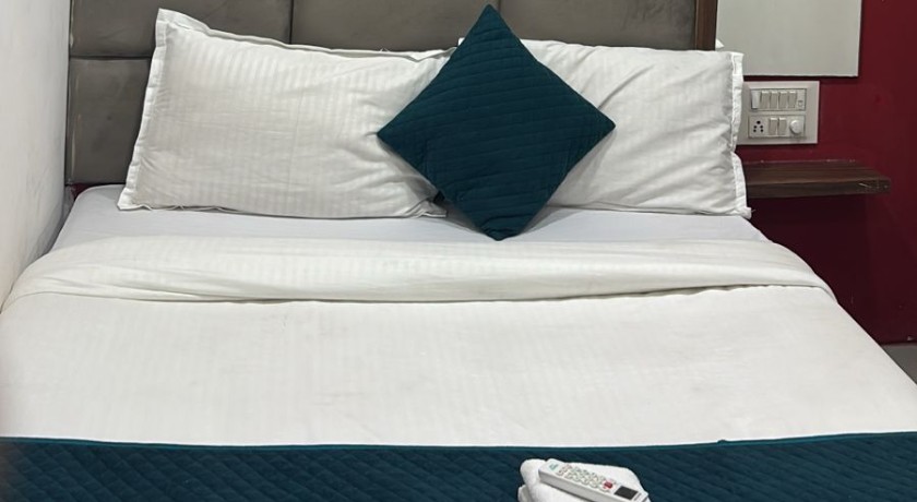 Hotel Silver Shine in Mumbai